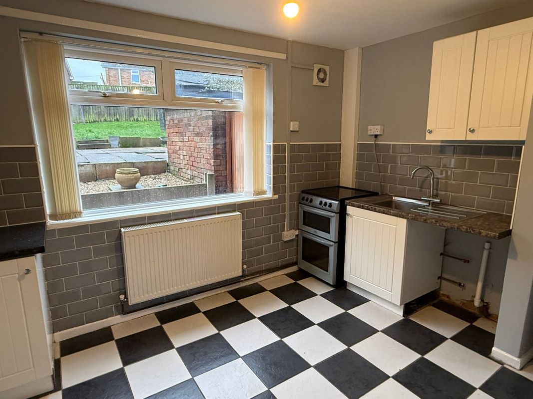 90 Petersmith Drive, New Ollerton, Nottinghamshire, NG22 9RY