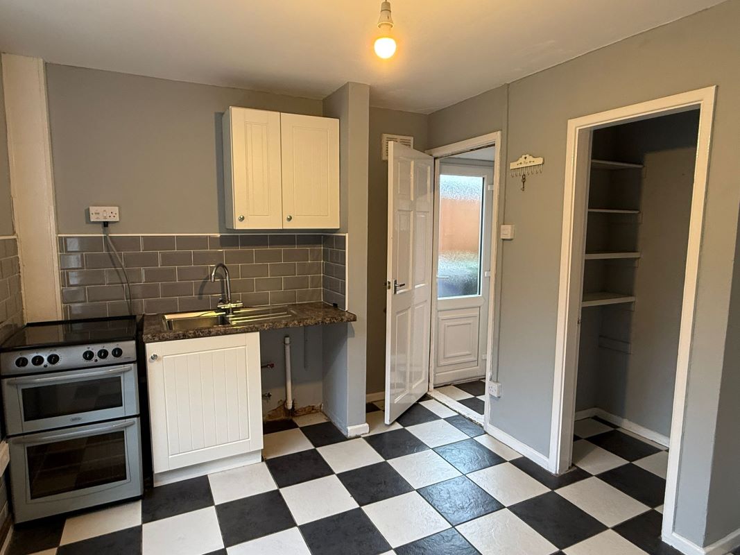 90 Petersmith Drive, New Ollerton, Nottinghamshire, NG22 9RY