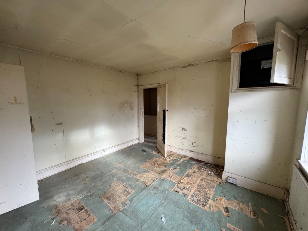 163 Huthwaite Road, Sutton-in-Ashfield, Nottinghamshire, NG17 2HB