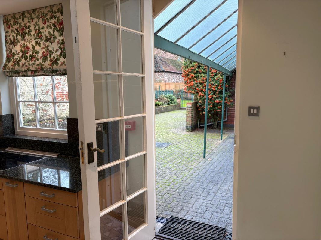 Welham Hall, Main Street, Welham, Retford, Nottinghamshire, DN22 0SH