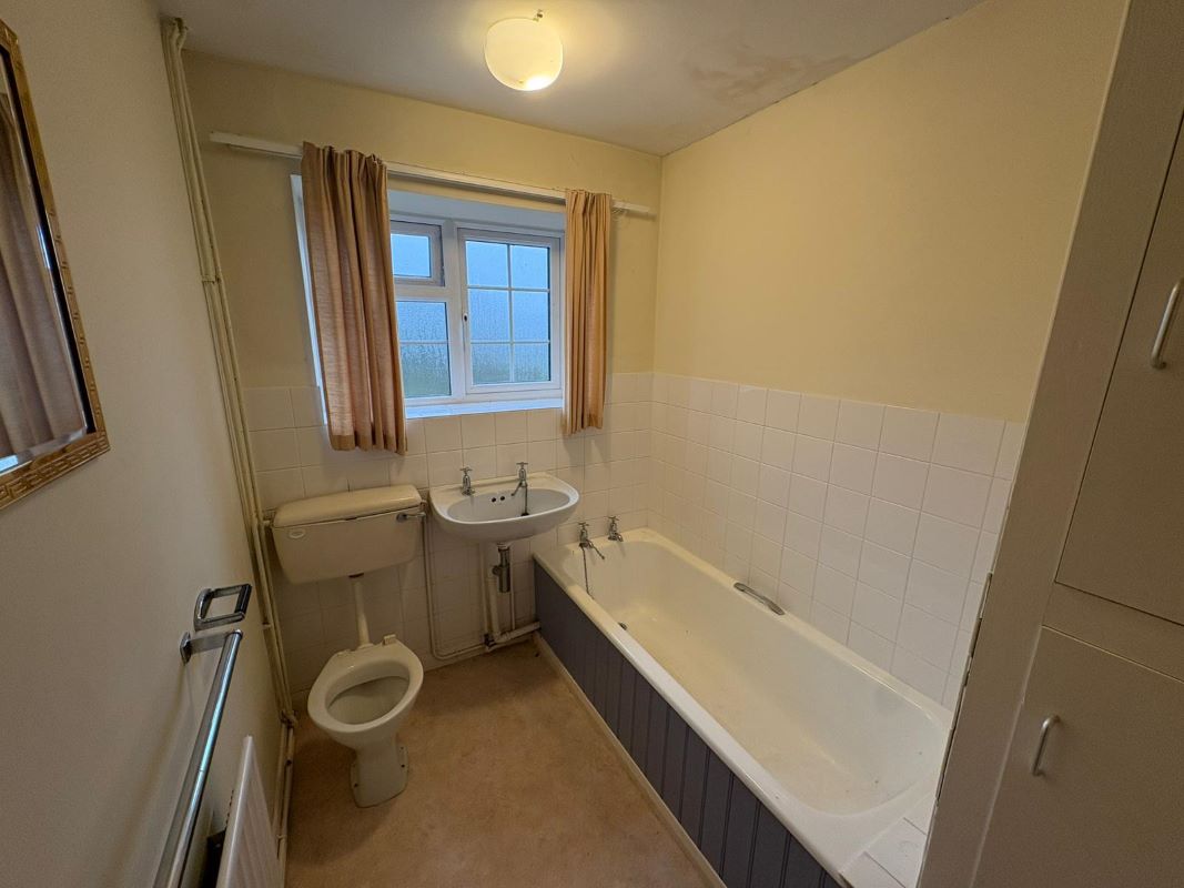 Welham Hall, Main Street, Welham, Retford, Nottinghamshire, DN22 0SH