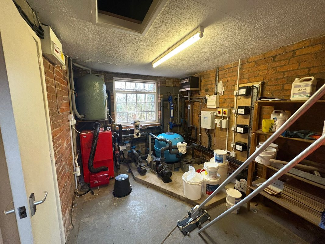 Welham Hall, Main Street, Welham, Retford, Nottinghamshire, DN22 0SH