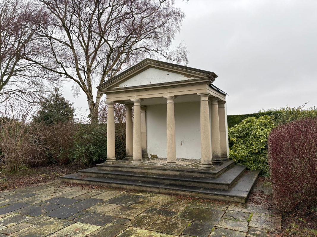 Welham Hall, Main Street, Welham, Retford, Nottinghamshire, DN22 0SH