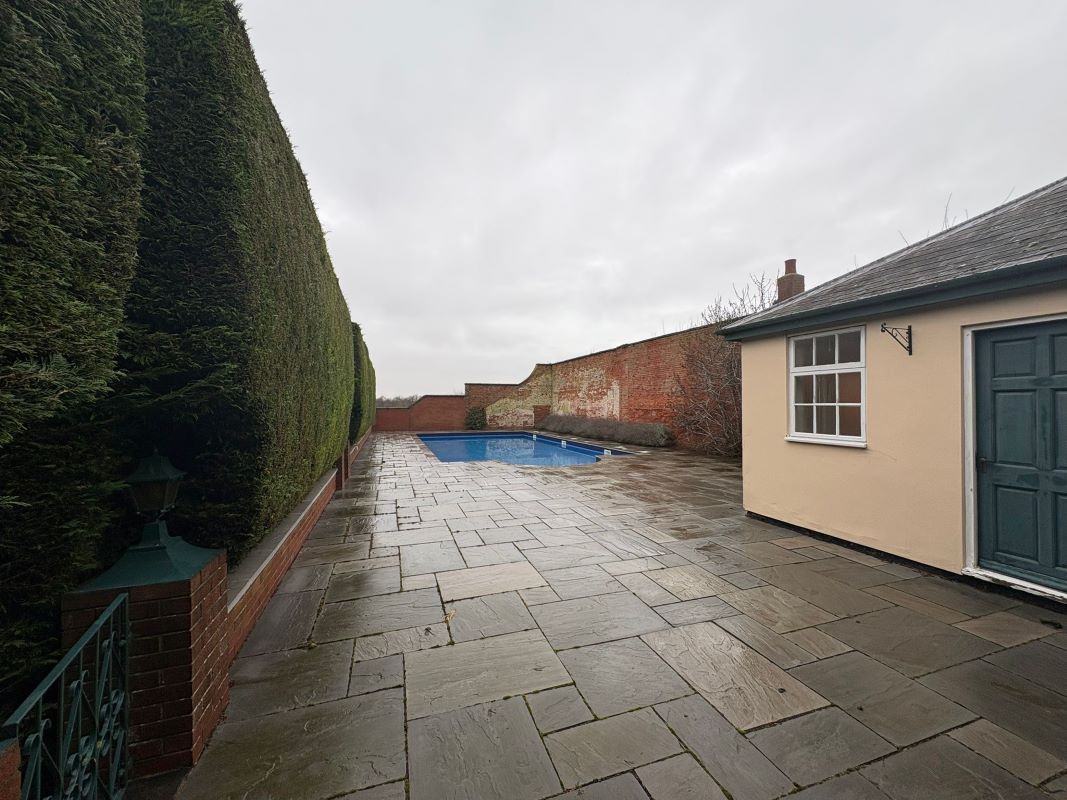 Welham Hall, Main Street, Welham, Retford, Nottinghamshire, DN22 0SH