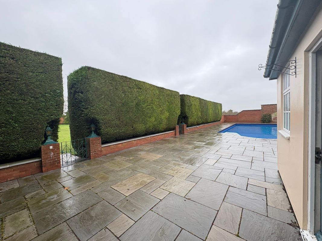 Welham Hall, Main Street, Welham, Retford, Nottinghamshire, DN22 0SH