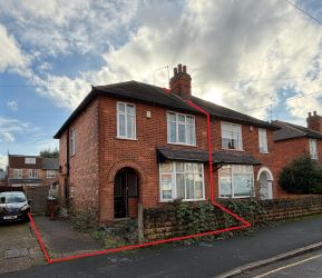37 Highfield Road, Dunkirk, Nottingham, NG7 2JE