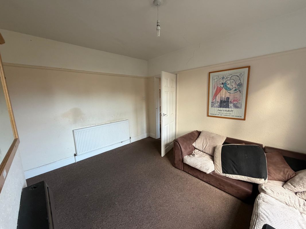 37 Highfield Road, Dunkirk, Nottingham, NG7 2JE