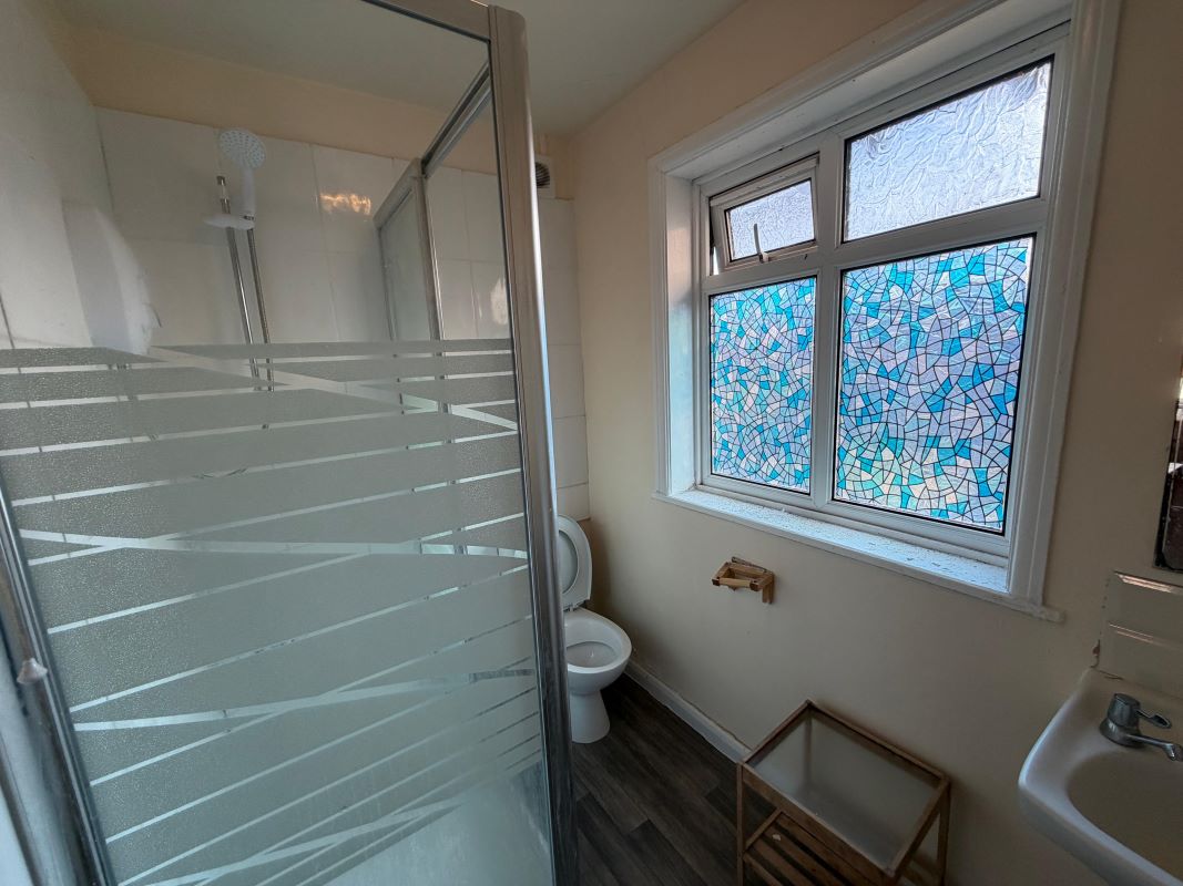 37 Highfield Road, Dunkirk, Nottingham, NG7 2JE