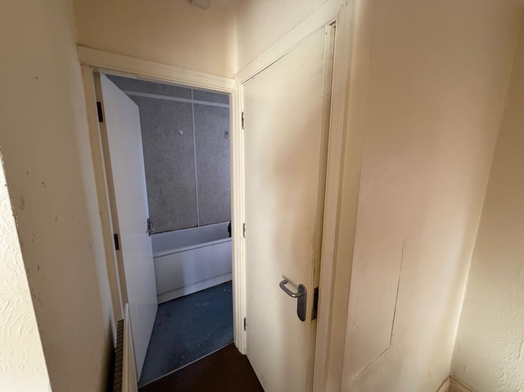 54 Lace Street, Nottingham, NG7 2JG