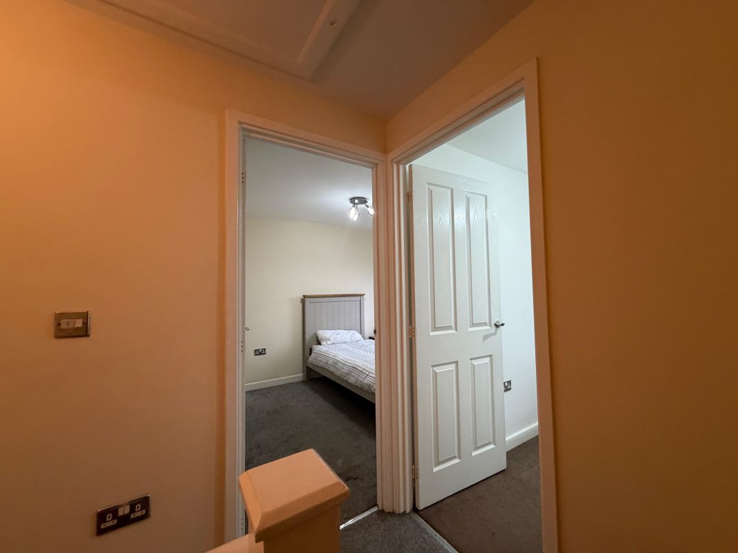 6 Kendale Grove, Nottingham, NG3 3BA