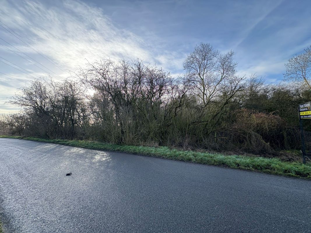 2.5 Acres land Bottesford Lane, Bottesford, Nottingham, Nottinghamshire, NG13 9NX
