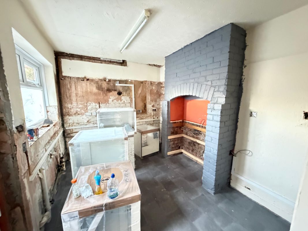 121 Radford Boulevard, Nottingham, NG7 3BS