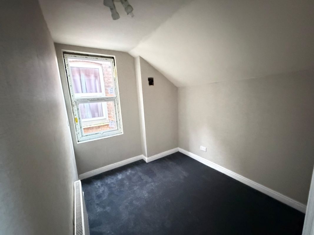 121 Radford Boulevard, Nottingham, NG7 3BS