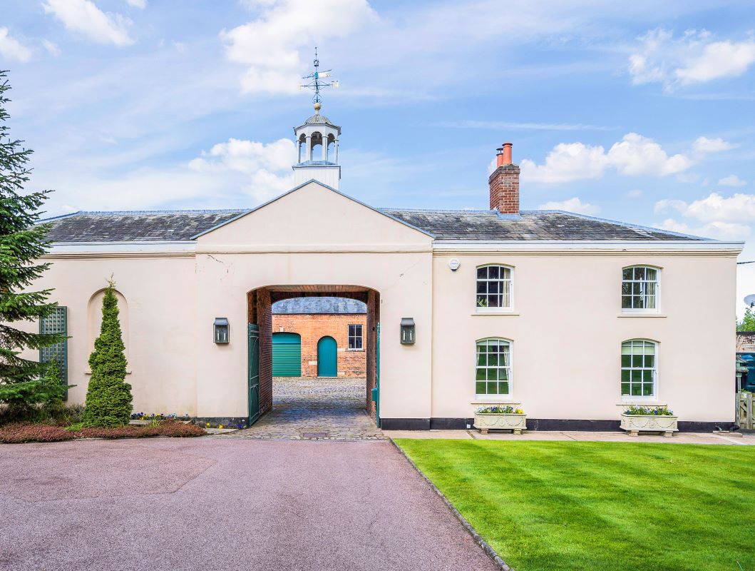 Welham Hall, Main Street, Welham, Retford, Nottinghamshire, DN22 0SH