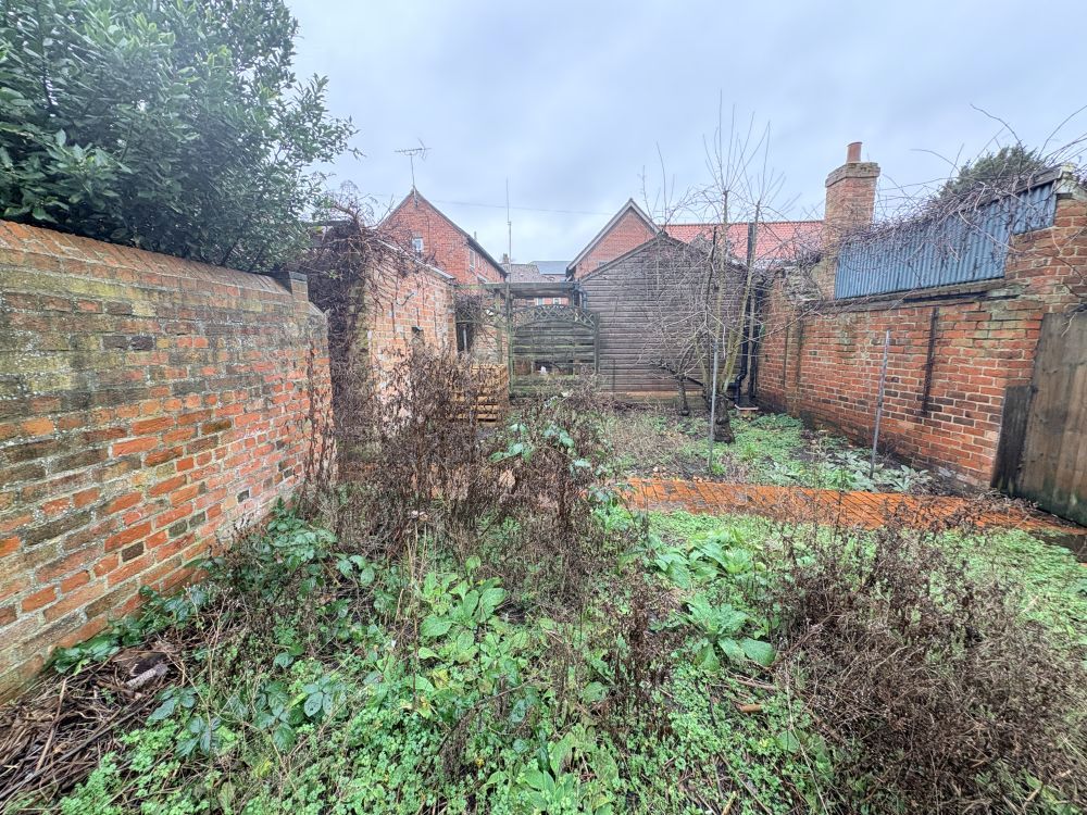 64, 66, 68 (A,B,C) Castle Gate, Newark, Nottinghamshire, NG24 1BG