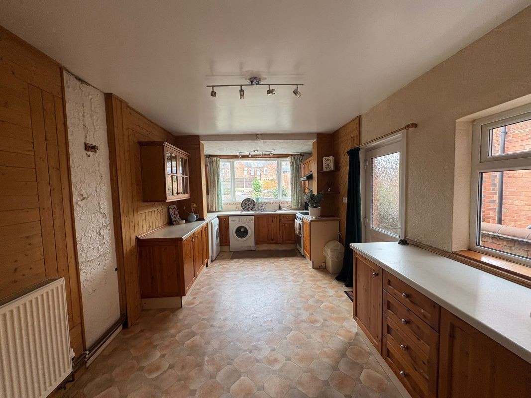 77 Church Drive, Daybrook, Nottingham, NG5 6LD