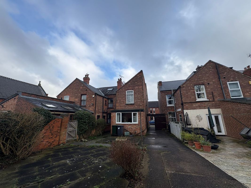 77 Church Drive, Daybrook, Nottingham, NG5 6LD