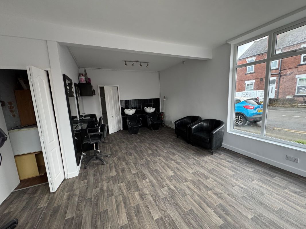 106/106A Burton Road & 1 Willow Road, Carlton, Nottingham, NG4 3BG