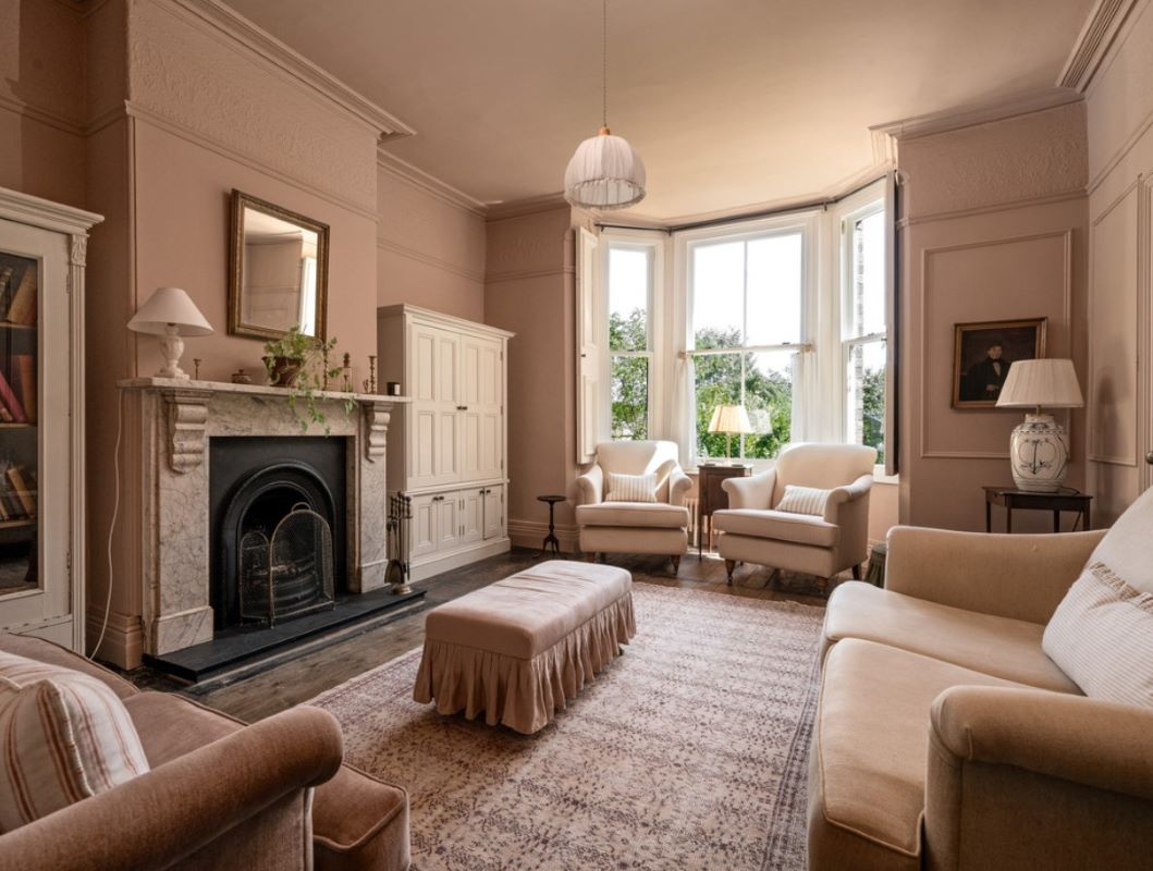 2 Lee Road, Burton Joyce, Nottingham, NG14 5GP