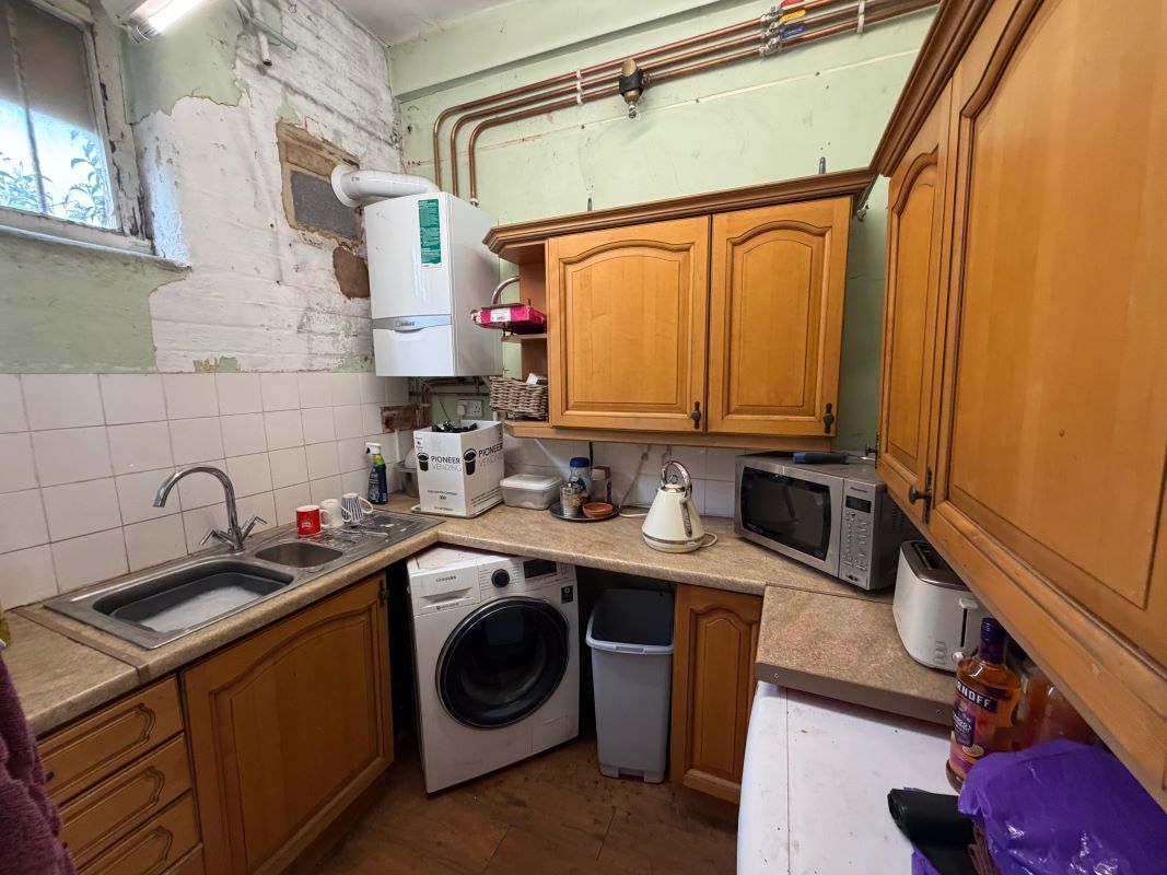 138 Derby Street, Burton upon Trent, Staffordshire, DE14 2LF