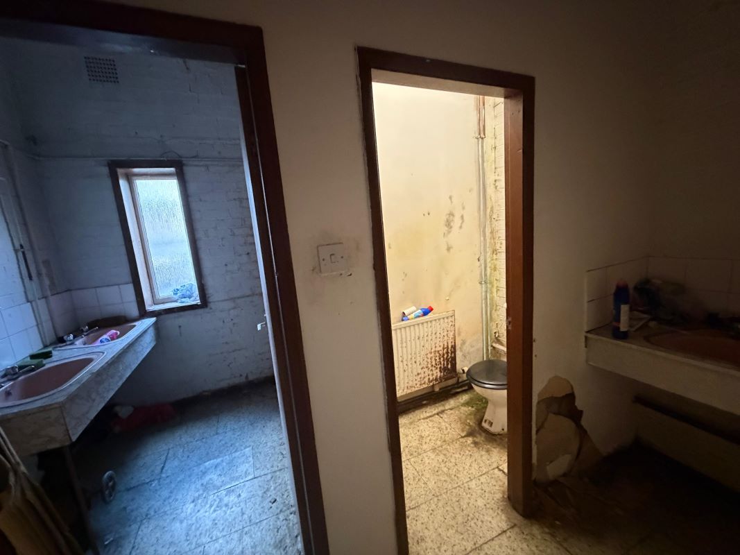 Power Transmission House, Redcliffe Road, Mansfield, Nottinghamshire, NG18 2QH