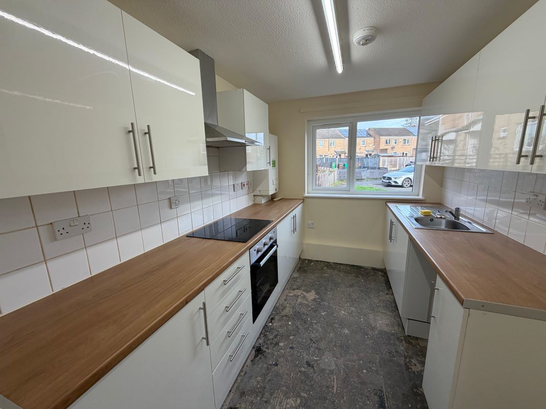 56 Spindle Gardens, Nottingham, NG6 7DG