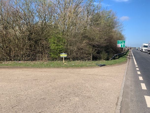 Roadside Parcels of Land, either side of the A16, Pinchbeck, Spalding, Lincolnshire, PE11 3UG