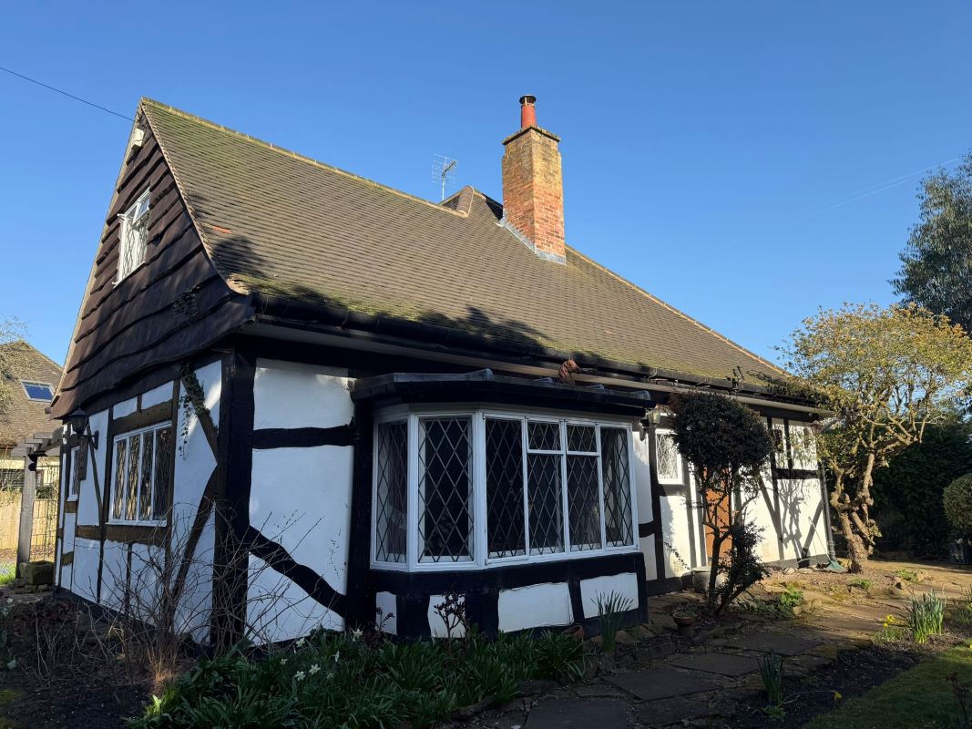 Four Trees, 149 Tollerton Lane, Tollerton, Nottingham, NG12 4FT