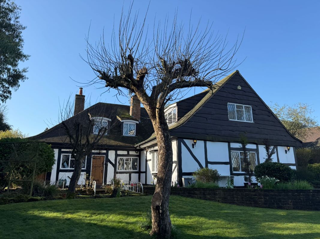Four Trees, 149 Tollerton Lane, Tollerton, Nottingham, NG12 4FT