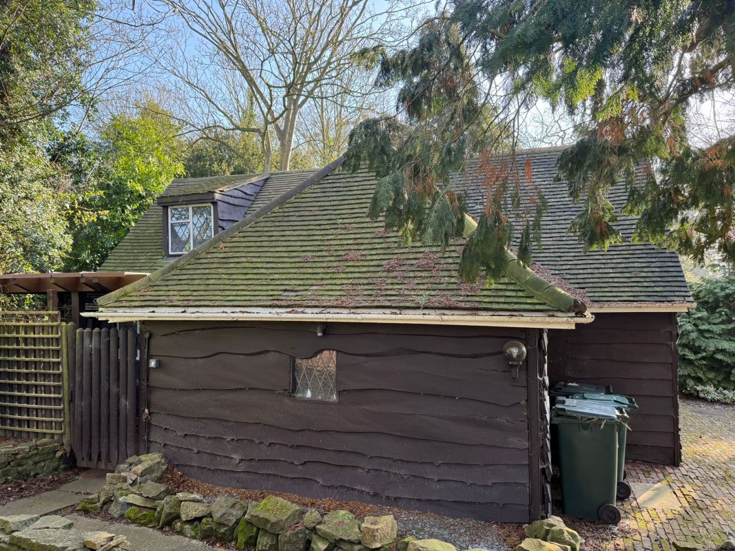 Four Trees, 149 Tollerton Lane, Tollerton, Nottingham, NG12 4FT