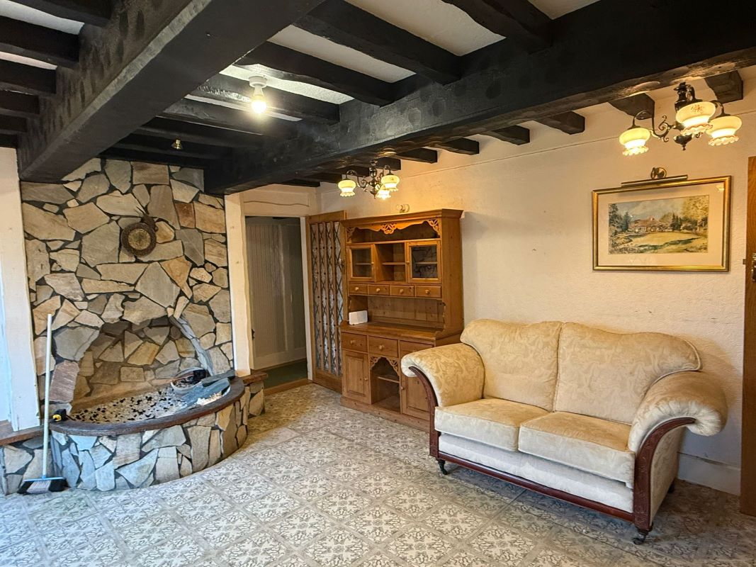 Four Trees, 149 Tollerton Lane, Tollerton, Nottingham, NG12 4FT