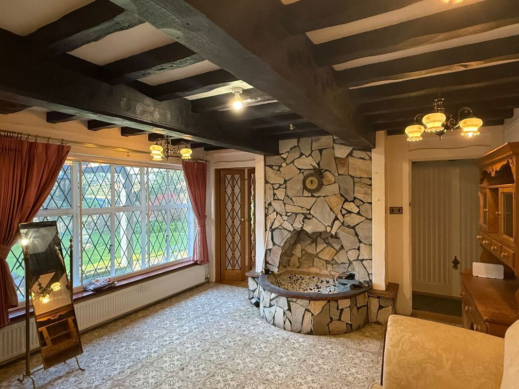 Four Trees, 149 Tollerton Lane, Tollerton, Nottingham, NG12 4FT