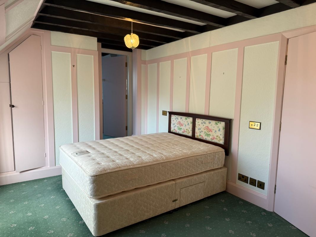 Four Trees, 149 Tollerton Lane, Tollerton, Nottingham, NG12 4FT