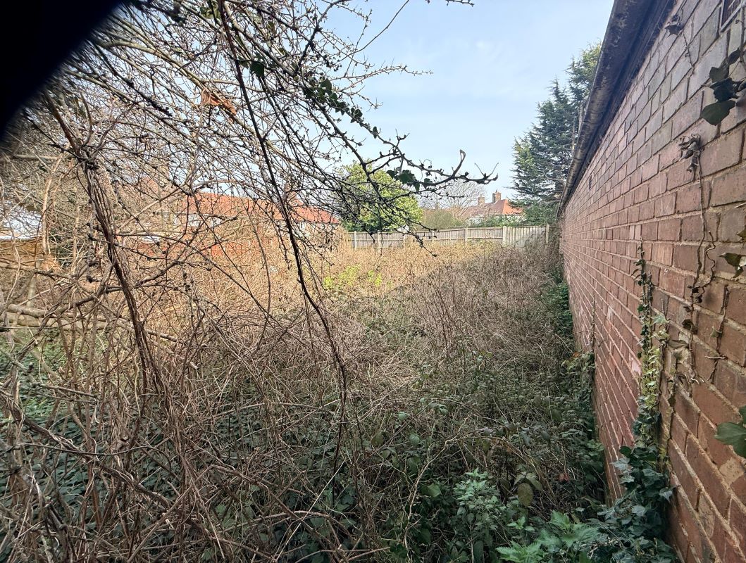 Land to the rear of Port Causeway, Wirral, Merseyside, CH62 4TB