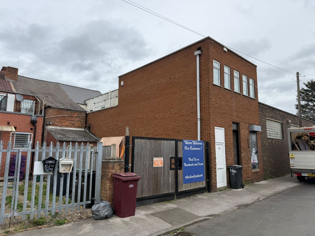 58 & 58A Victoria Road, Netherfield, Nottingham, NG4 2HG