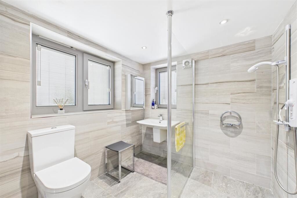 Old Bothie, Broadgate Lane, Kelham, Newark, Notts, NG23 5RZ