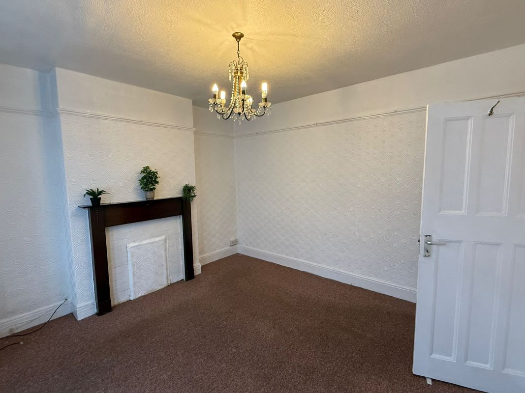 177 Harrington Drive, Lenton, Nottingham, NG7 1JJ