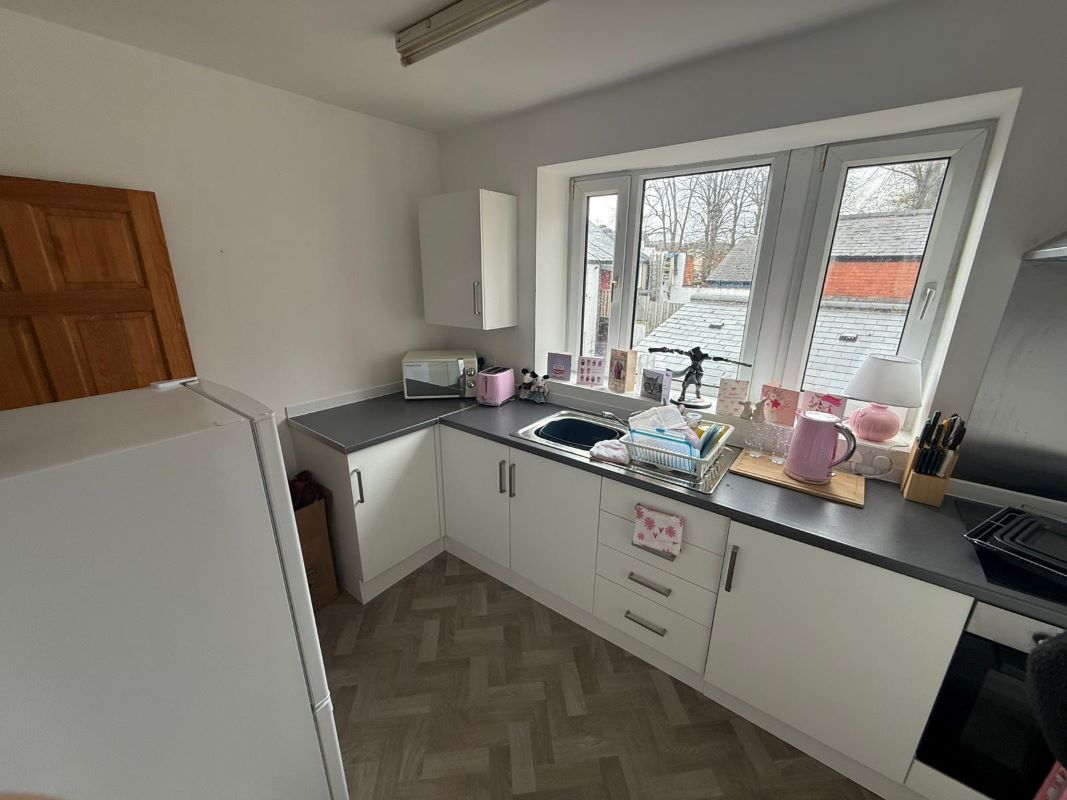 10, 10A, 14 & 16 South Street, Hucknall, Nottingham, NG15 7BS