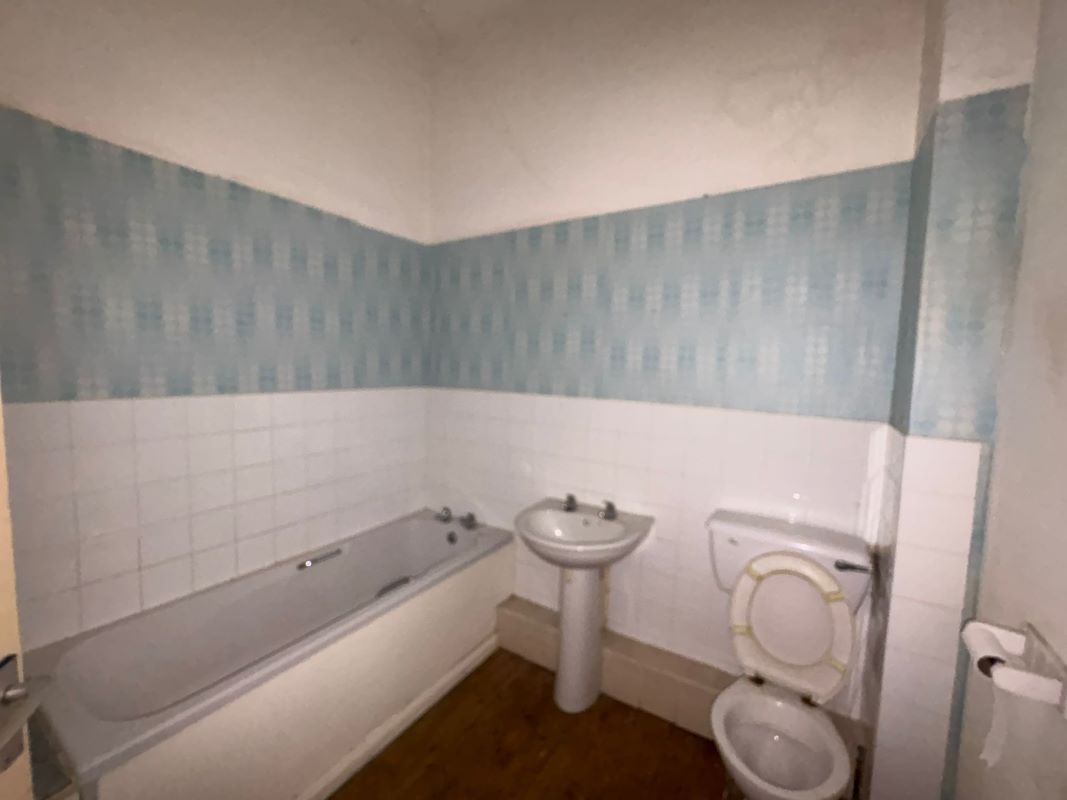 31A Burns Street & 2 Tennyson Street, Nottingham, NG7 4DS
