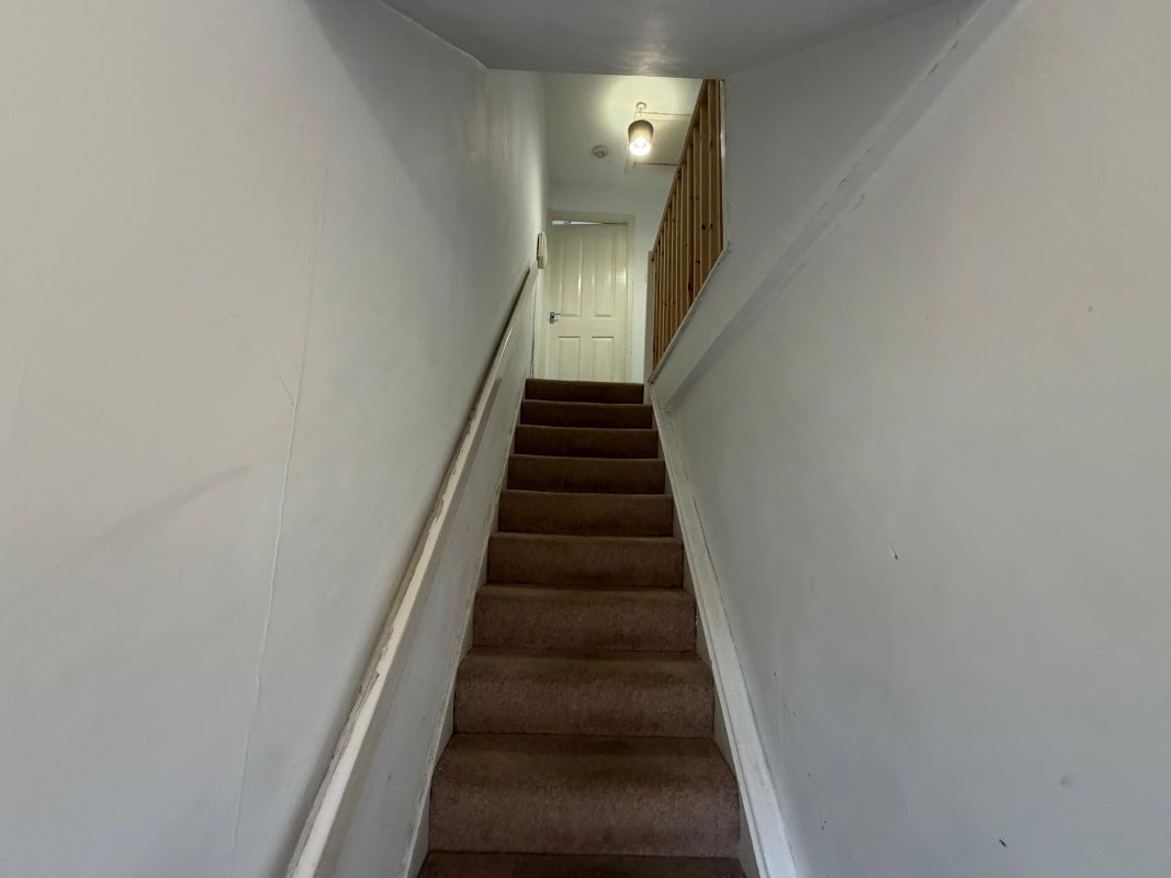 65 Bramble Drive, Nottingham, NG3 6NL