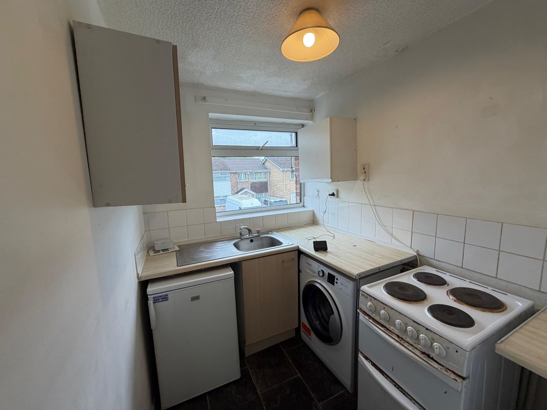 65 Bramble Drive, Nottingham, NG3 6NL