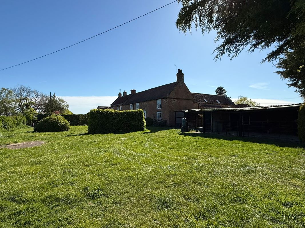 Park Lidgett Farm Cottage, Ossington, Newark, NG23 6NW