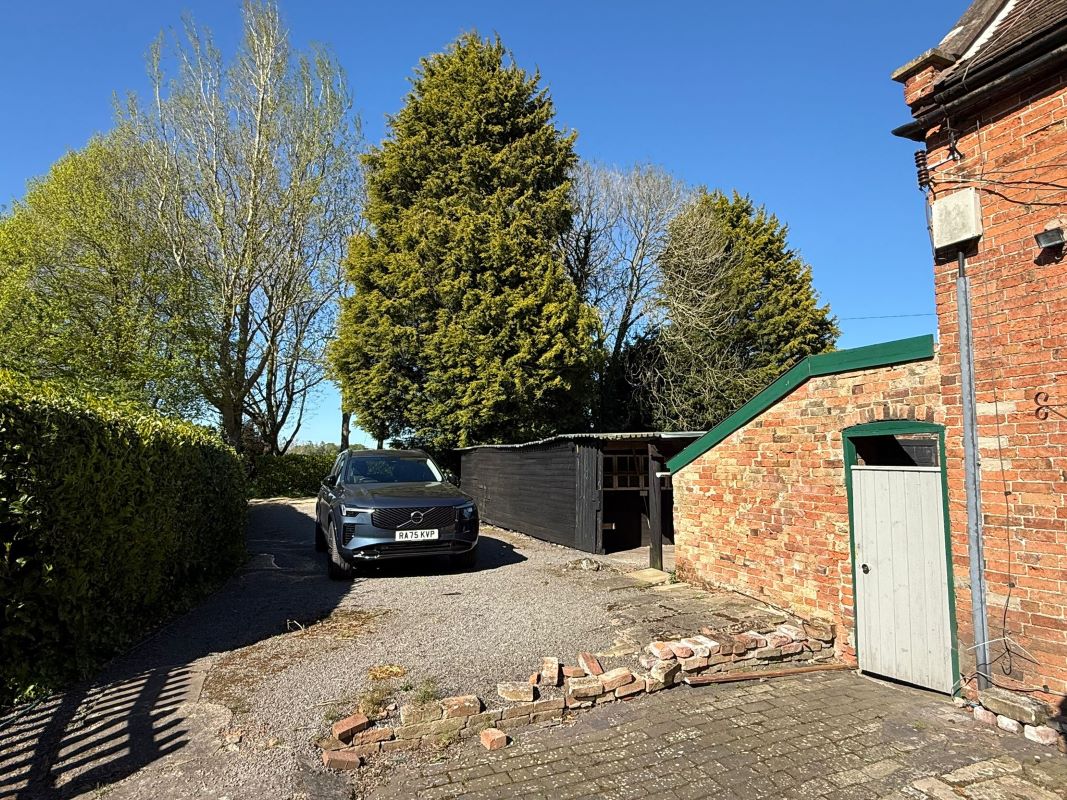 Park Lidgett Farm Cottage, Ossington, Newark, NG23 6NW