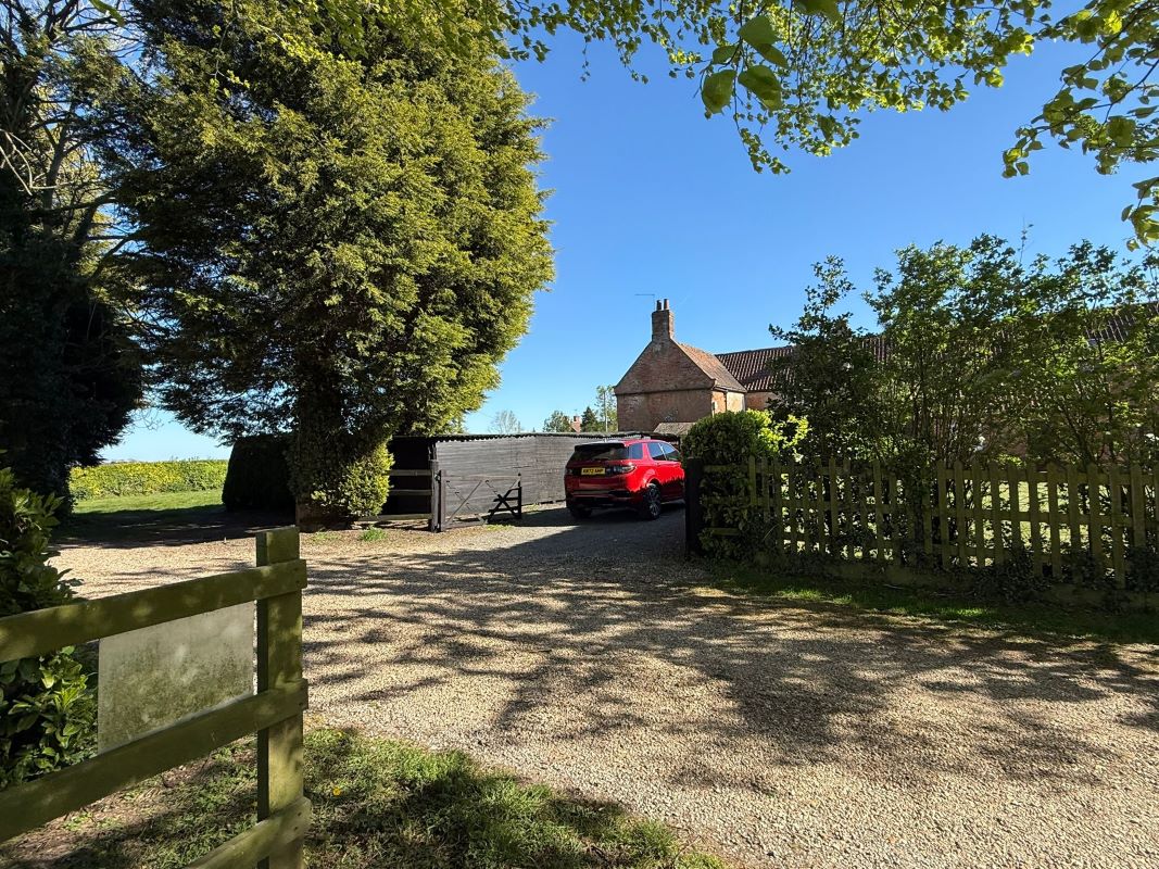 Park Lidgett Farm Cottage, Ossington, Newark, NG23 6NW