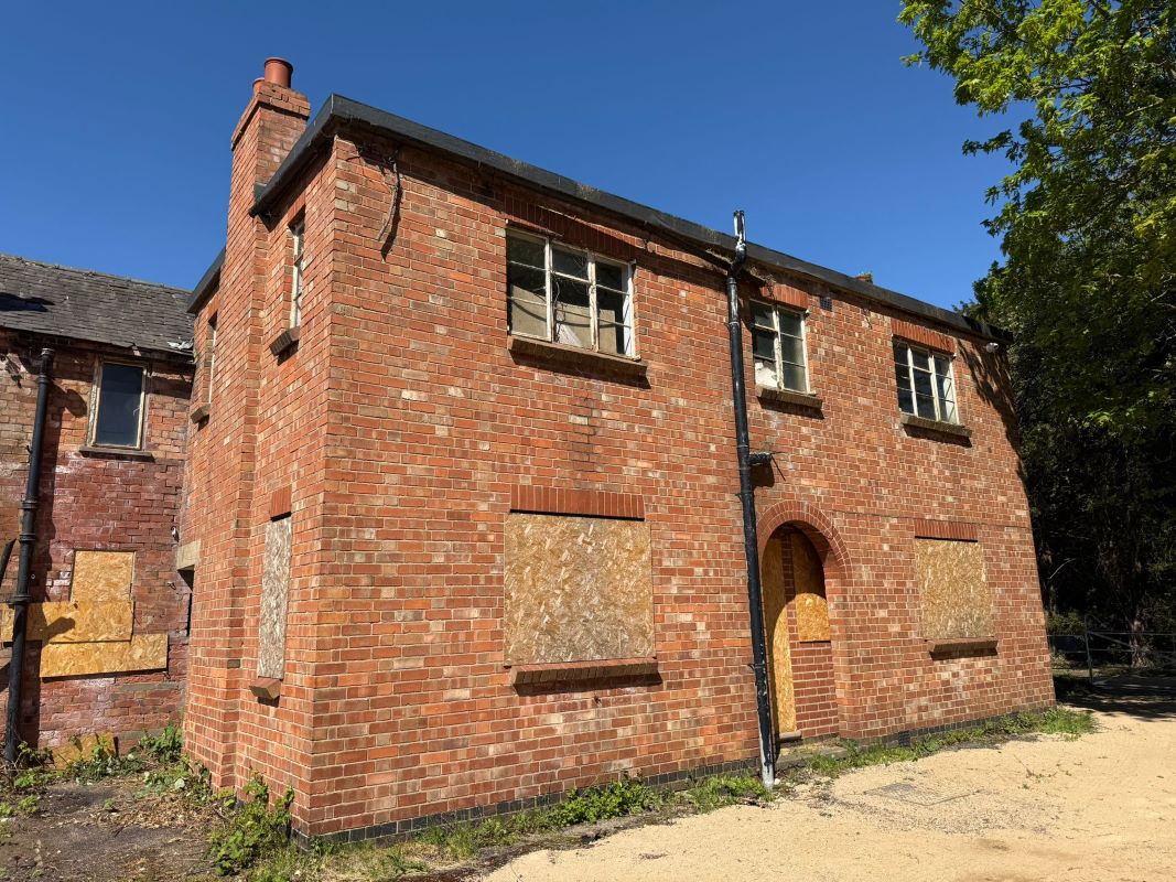 Hemington House, Tamworth Road, Shardlow, Derbyshire, DE72 2HP