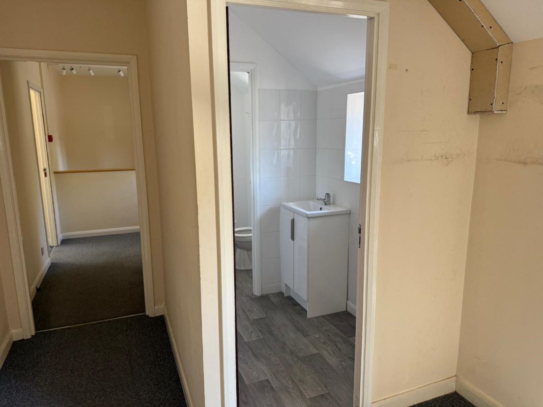 The Barn, Adbolton Lane, West Bridgford, Nottingham, NG2 5AS