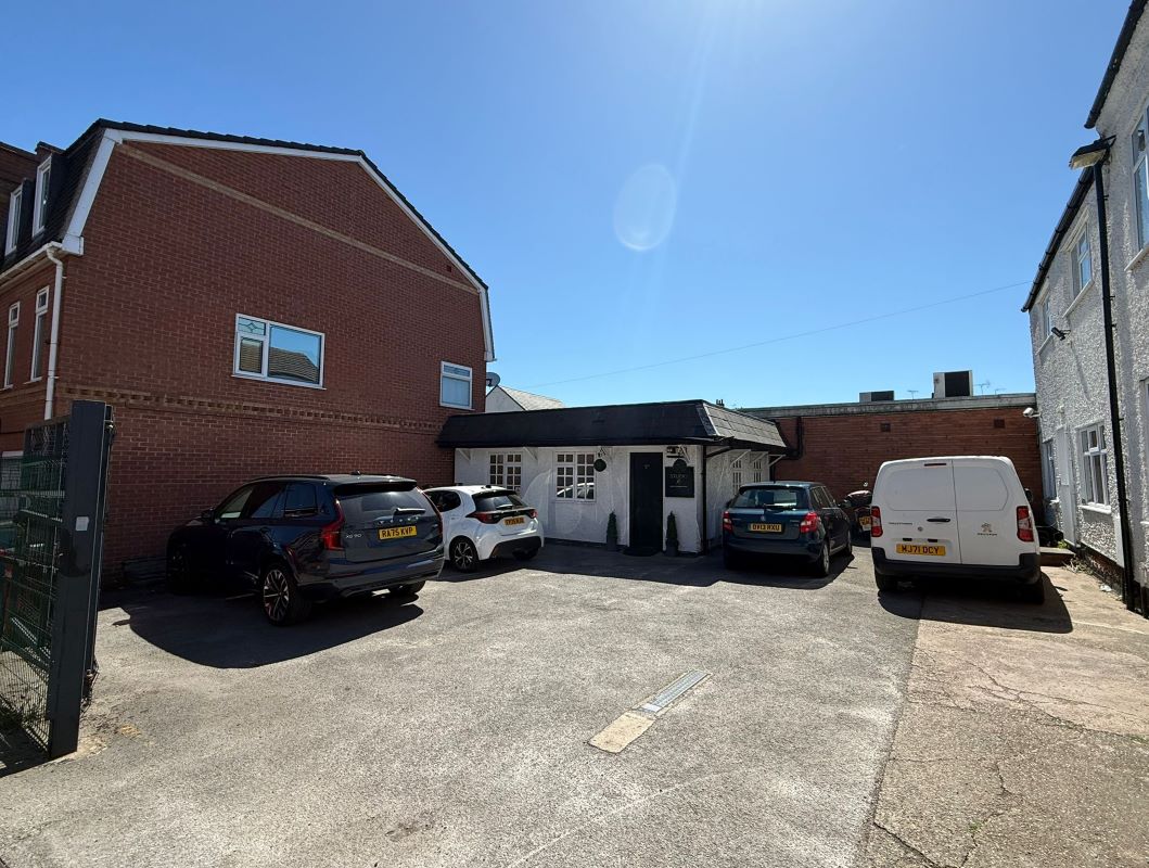 Chapel Court, Chapel Lane, Arnold, Nottinghamshire, NG5 7DR