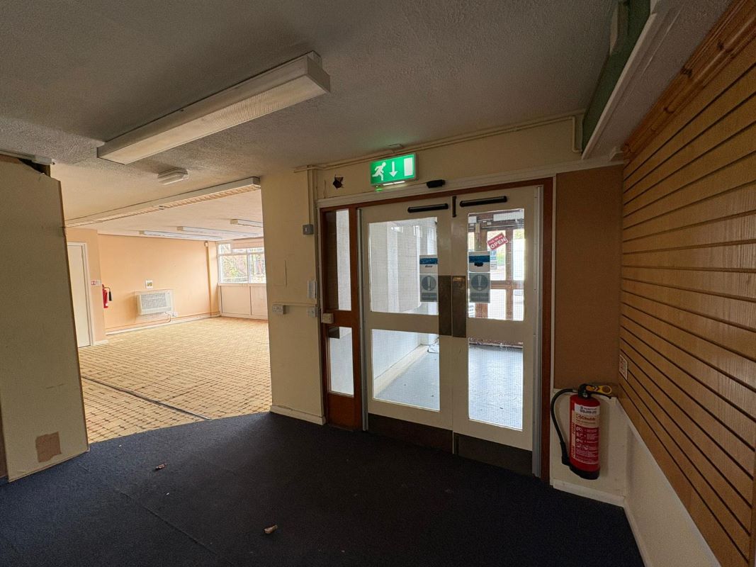 Bourne Former Library, South Street, Bourne, Lincolnshire, PE10 9LY