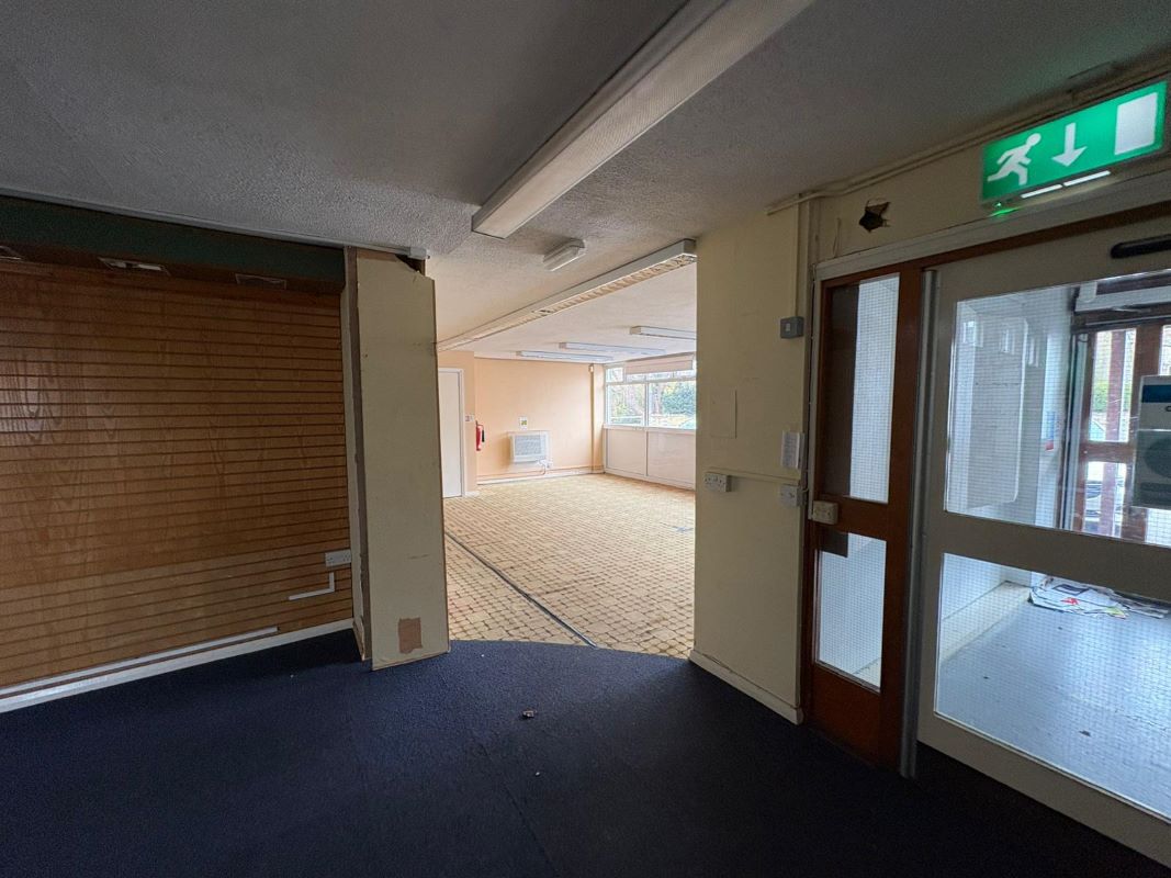 Bourne Former Library, South Street, Bourne, Lincolnshire, PE10 9LY