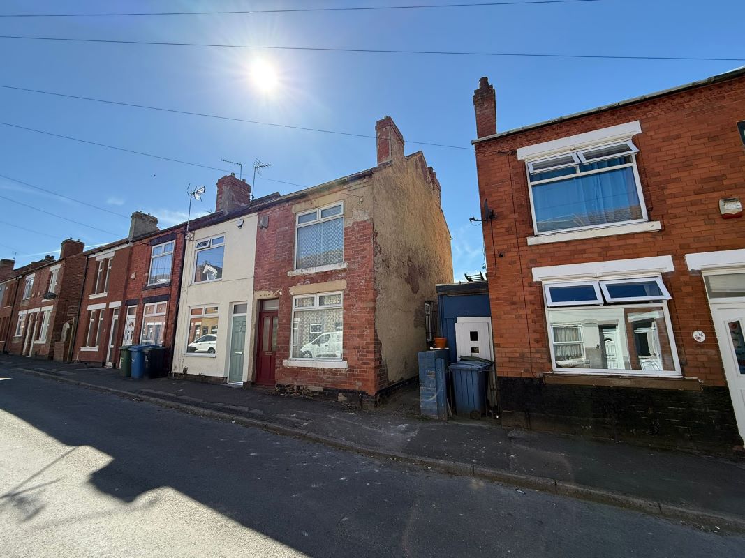 18 Bagshaw Street, Pleasley, Mansfield, Nottinghamshire, NG19 7SD